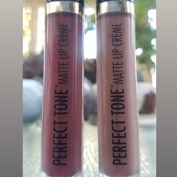 Lip Gloss Bundle - Picture 3 of 5